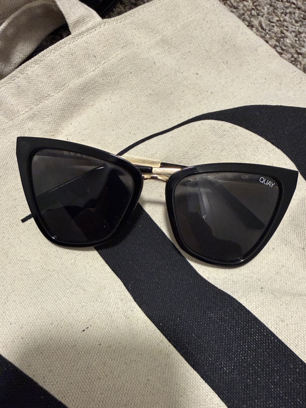 Quay Australia Black Cat-Eye Sunglasses with Gold Accents